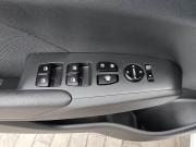белый Hyundai Solaris 1.6 AT (123 л.с.) 2022 фото 13