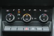 серый Skoda Karoq 1.6 AT (110 л.с.) 2021 фото 23