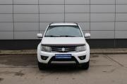 Белый Suzuki Grand Vitara 2.0 MT (140 л.с.) 4WD 2012 фото 1