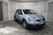 Серый Nissan Qashqai 1.6 CVT (117 л.с.) 2012 фото 2