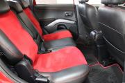 Красный Mitsubishi Outlander 2.4 CVT (170 л.с.) 4WD 2012 фото 11