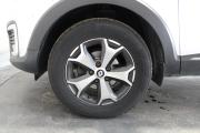 Серебряный Renault Kaptur 1.6 CVT (114 л.с.) 2020 фото 13