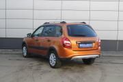 Оранжевый Lada (ВАЗ) Granta Cross 1.6 MT (87 л.с.) 2021 фото 7
