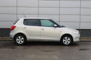 Серебряный Skoda Fabia 1.2 MT (70 л.с.) 2012 фото 3