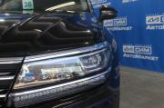 черный Volkswagen Tiguan 2.0 AMT (180 л.с.) 4WD 2019 фото 12