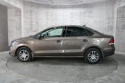 Коричневый Volkswagen Polo 1.6 MT (90 л.с.) 2018 фото 4