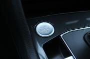 черный Volkswagen Tiguan 2.0 AMT (180 л.с.) 4WD 2019 фото 34