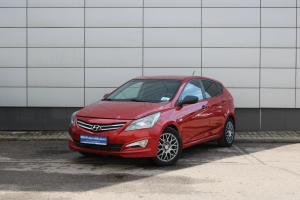 Красный Hyundai Solaris 1.4 AT (107 л.с.) 2014