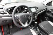 Серый Lada (ВАЗ) Vesta SW Cross 1.8 MT (122 л.с.) 2018 фото 9
