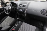 Серебряный Suzuki SX4 1.6 AT (112 л.с.) 2010 фото 10