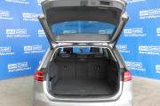 серебряный Volkswagen Passat Alltrack 2.0 AMT (220 л.с.) 4WD 2016 фото 9
