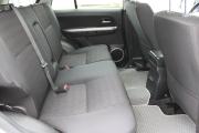 Белый Suzuki Grand Vitara 2.0 MT (140 л.с.) 4WD 2012 фото 11