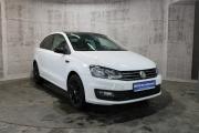 Белый Volkswagen Polo 1.6 AT (110 л.с.) 2018 фото 2