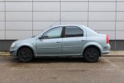 Синий Renault Logan 1.6 MT (84 л.с.) 2011 фото 4