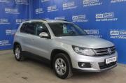 серебряный Volkswagen Tiguan 1.4 MT (150 л.с.) 4WD 2016 фото 2