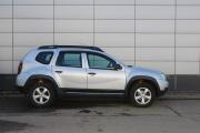 Серебряный Renault Duster 1.6 MT (114 л.с.) 4WD 2016 фото 3