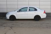 Белый Chevrolet Aveo 1.4 MT (101 л.с.) 2011 фото 3