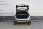 Серый Kia Rio X-Line 1.4 MT (100 л.с.) 2019 фото 12