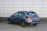Серый Kia Rio X-Line 1.4 MT (100 л.с.) 2019 фото 7