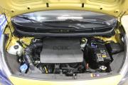 желтый Kia Picanto 1.3 AT (84 л.с.) 2019 фото 9
