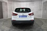 Белый Nissan Qashqai 2.0 CVT (144 л.с.) 4WD 2021 фото 6
