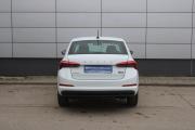 Белый Skoda Rapid 1.6 AT (110 л.с.) 2020 фото 6