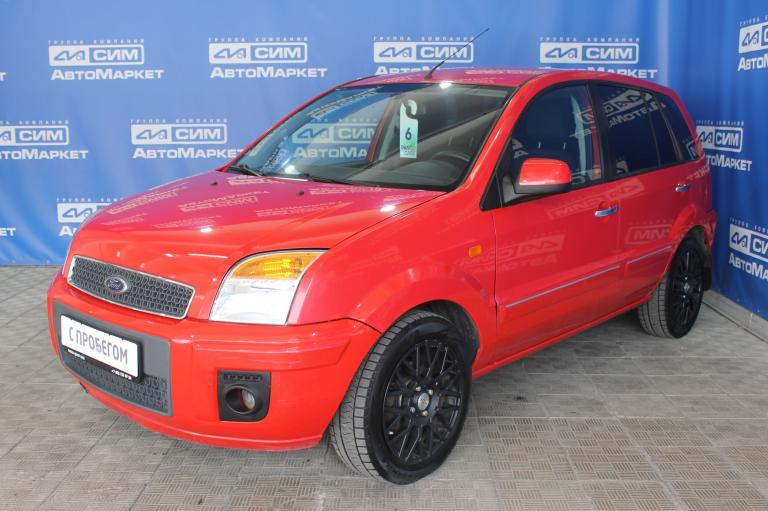 красный Ford Fusion 1.4 MT (80 л.с.) 2009