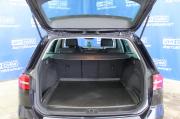 черный Volkswagen Passat 1.8 AMT (180 л.с.) 2018 фото 9