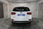 Белый Kia Sorento 2.4 AT (188 л.с.) 4WD 2020 фото 6