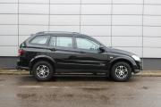 Черный SsangYong Kyron 5-speed 2.0d AT (141 л.с.) 4WD 2011 фото 4