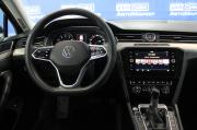 черный Volkswagen Passat 1.8 AMT (180 л.с.) 2018 фото 18