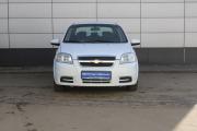 Белый Chevrolet Aveo 1.4 MT (101 л.с.) 2011 фото 1