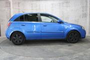 Синий Kia Rio 1.4 MT (97 л.с.) 2010 фото 4