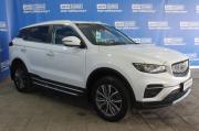 белый Geely Atlas Pro 1.5 AMT (177 л.с.) 4WD 2022 фото 2