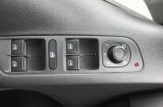 серебряный Volkswagen Tiguan 1.4 MT (150 л.с.) 4WD 2016 фото 22