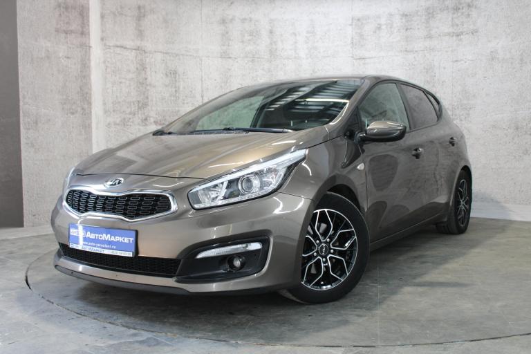 Коричневый Kia Ceed 1.6 AT (130 л.с.) 2017