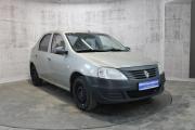 Бежевый Renault Logan 1.4 MT (75 л.с.) 2011 фото 2
