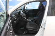 белый Subaru Forester 2.0 CVT (150 л.с.) 4WD 2019 фото 11