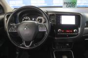 белый Mitsubishi Outlander 2.0 CVT (146 л.с.) 2021 фото 19