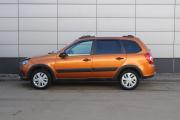 Оранжевый Lada (ВАЗ) Granta Cross 1.6 MT (87 л.с.) 2021 фото 4
