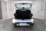 Серебряный Renault Sandero Stepway 1.6 MT (84 л.с.) 2014 фото 12