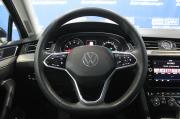 черный Volkswagen Passat 1.8 AMT (180 л.с.) 2018 фото 21