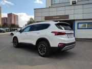 белый Hyundai Santa Fe 2.2d AT (200 л.с.) 4WD 2019 фото 2