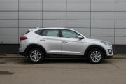 Серый Hyundai Tucson 2.0 AT (150 л.с.) 2020 фото 4