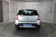Серебряный Renault Sandero Stepway 1.6 MT (84 л.с.) 2014 фото 6