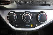 синий Kia Picanto 1.3 AT (85 л.с.) 2015 фото 18