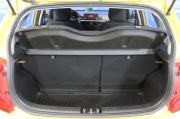 желтый Kia Picanto 1.3 AT (84 л.с.) 2019 фото 8