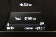 синий BMW 3 серии 318i 2.0 AT (156 л.с.) 2021 фото 26
