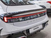 Белый Hyundai Sonata 2.0 AT (160 л.с.) 2026 фото 8