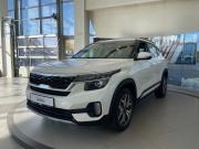 белый Kia Seltos 2.0 CVT (149 л.с.) 2022 фото 8